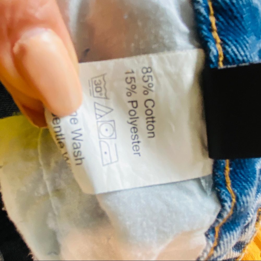 Shein High Waisted Distressed Ripped Jeans Size L - Picture 7 of 8